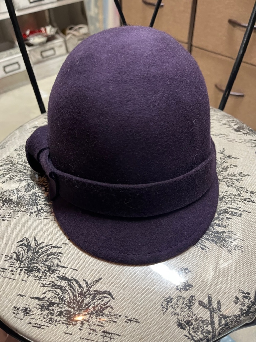 D&Y Deep Purple Wool Cloche Hat NWT